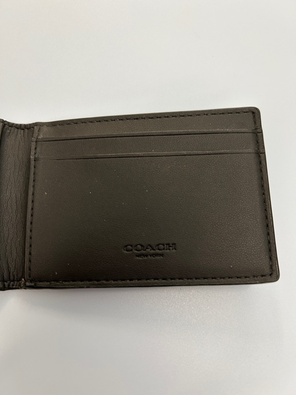 Coach Men's Black Signature Canvas ID and Card Holder - Picture 5 of 6